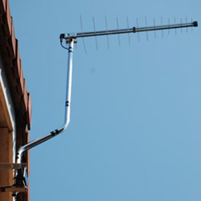 log-periodic-wall-mounted-domestic-freeview-aerial